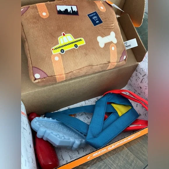 Dog Toys - Picture 2 of 4